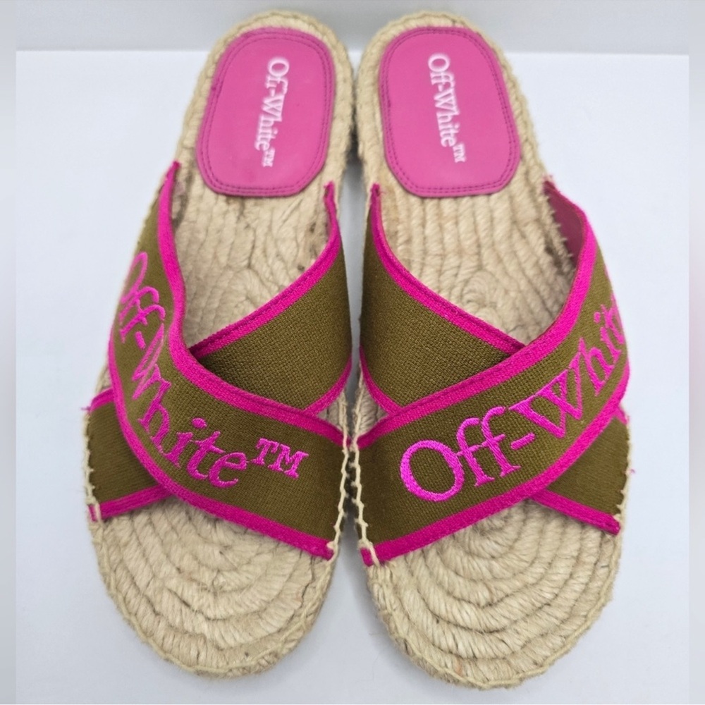 Off-white bookish pink sandals